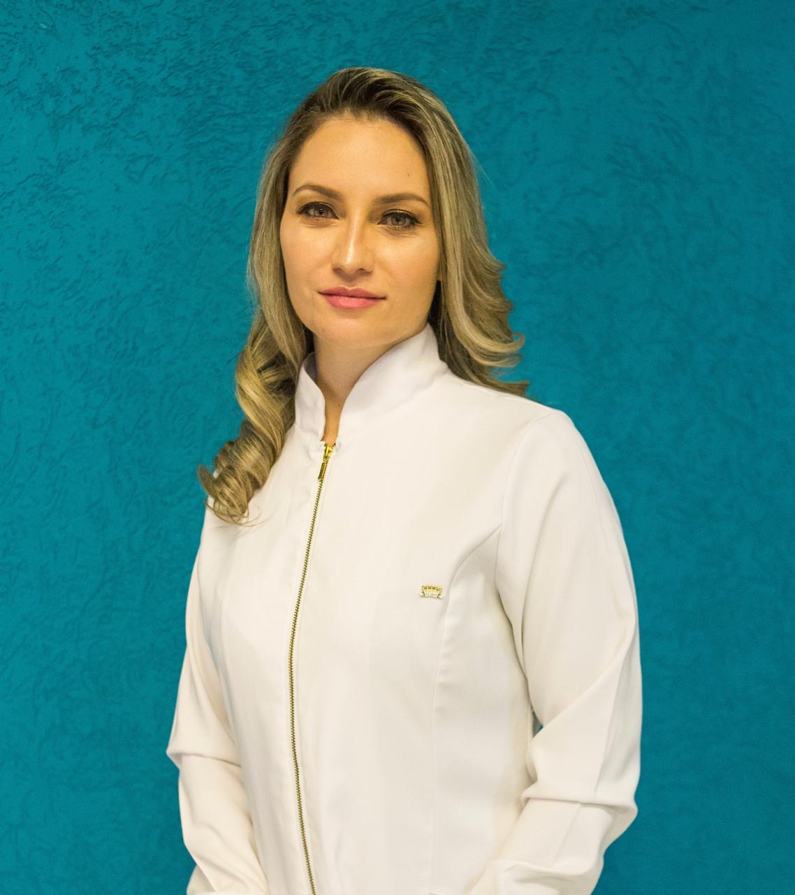 Cintia Moraes Gutierrez 